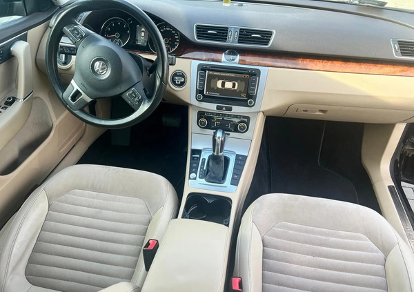 Volkswagen Passat cena 35000 przebieg: 196000, rok produkcji 2011 z Babimost małe 232